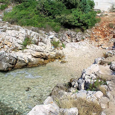Razanj 12733c Rogoznica (Sibenik-Knin)